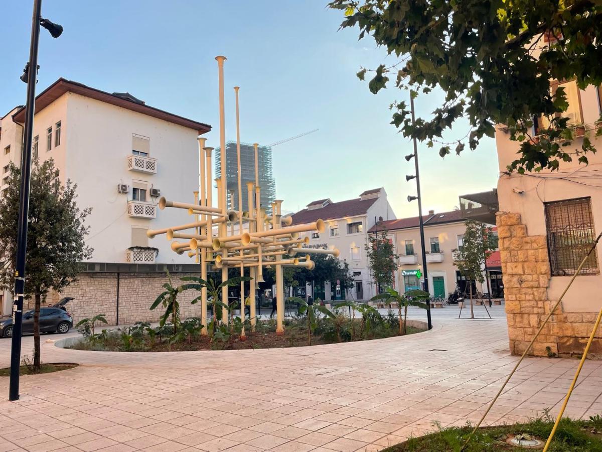 Tirana Inn Hotel エクステリア 写真