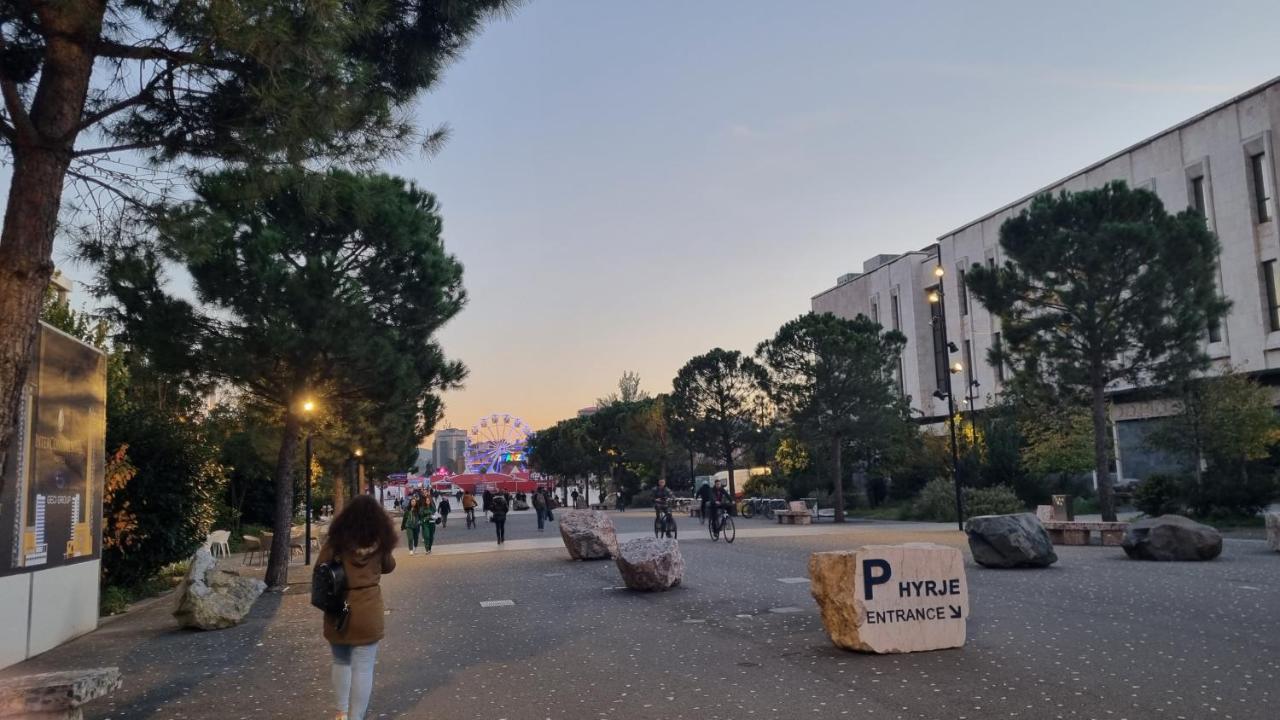 Tirana Inn Hotel エクステリア 写真