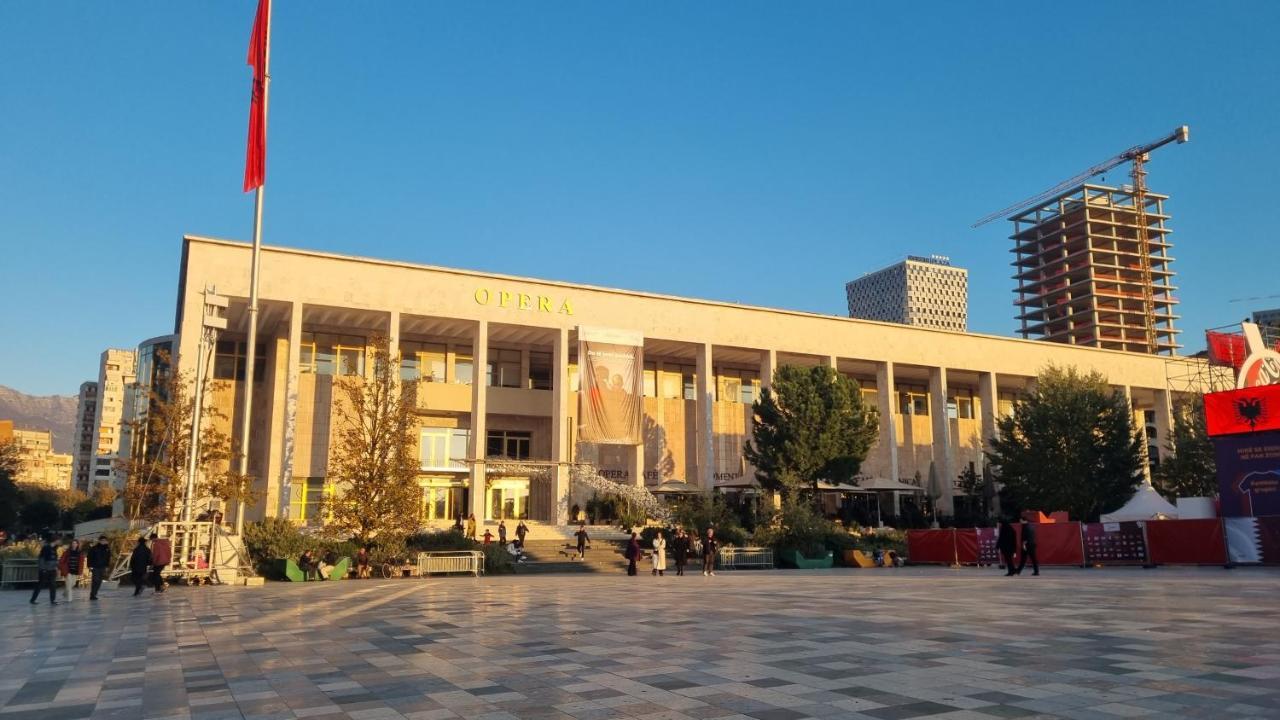 Tirana Inn Hotel エクステリア 写真