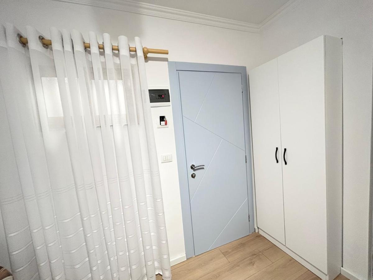Tirana Inn Hotel エクステリア 写真