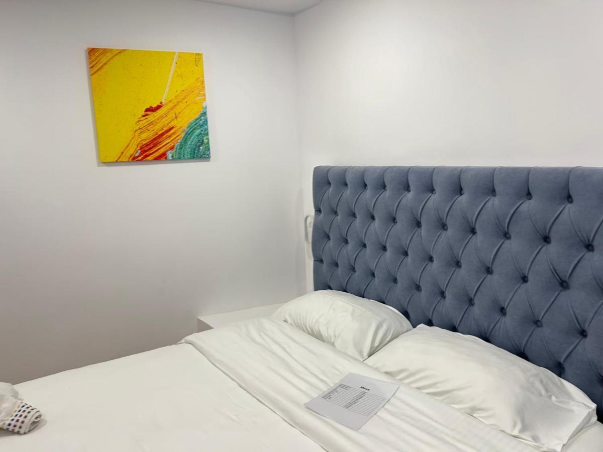 Tirana Inn Hotel エクステリア 写真