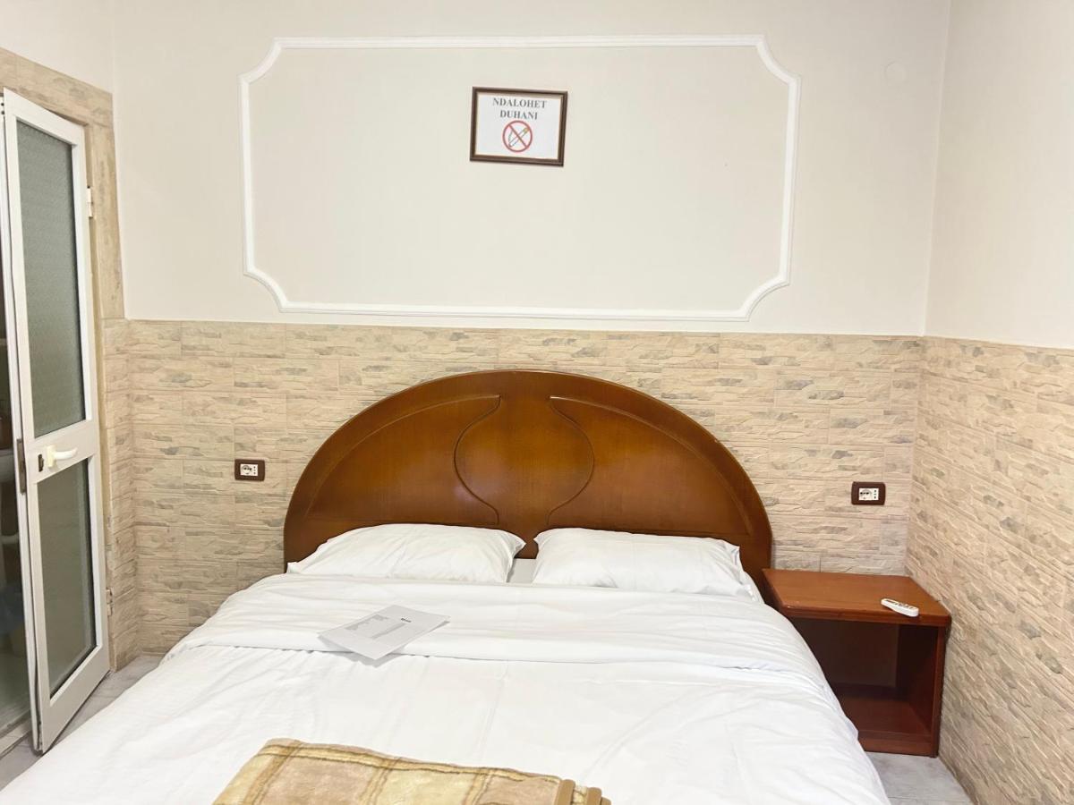 Tirana Inn Hotel 部屋 写真